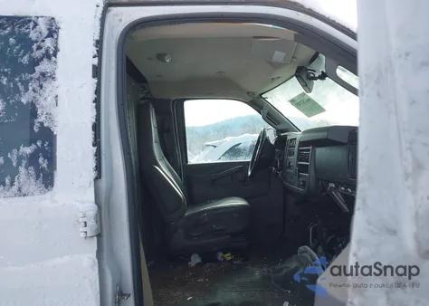 2019 Chevrolet Express 2500 Work Van from USA, damaged, VIN 1GCWGAFG0K1246480